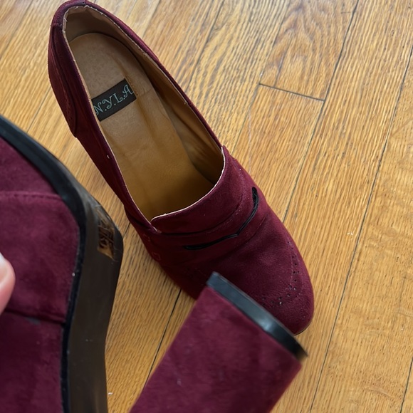 Vintage style ModCloth NYLA Oxford preppy block heels burgundy - Picture 9 of 15